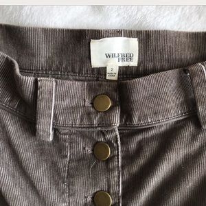 Wilfred Pants - Aritzia Wilfred corduroy wife leg pants Wilfred Pants - Aritzia Wilfred corduroy wife leg pants